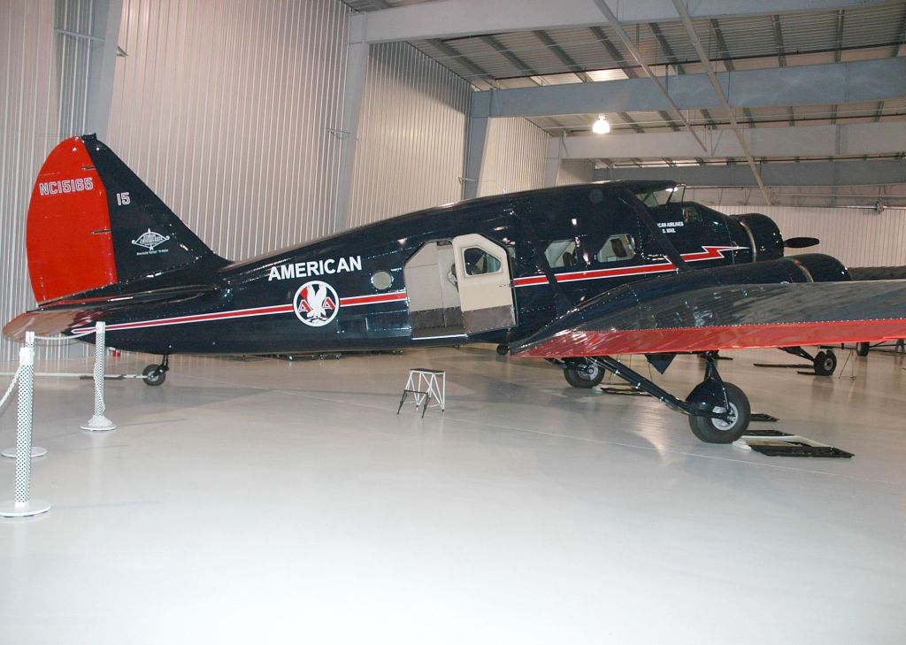 Rod's Aviation Photos: USTour 2007: Golden Wings Museum, Anoka County ...
