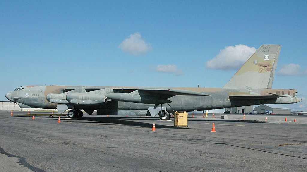 Rod's Aviation Photos: US Tour 2007: Snohomish County Airport Paine ...