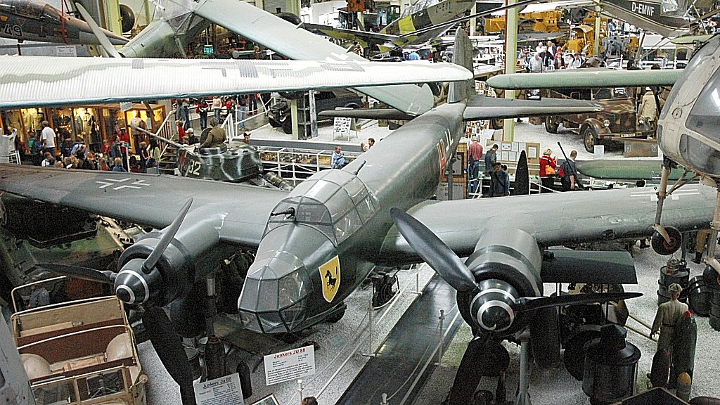 Rod's Aviation Photos: Germany: Sinsheim Technik Museum, August 2005