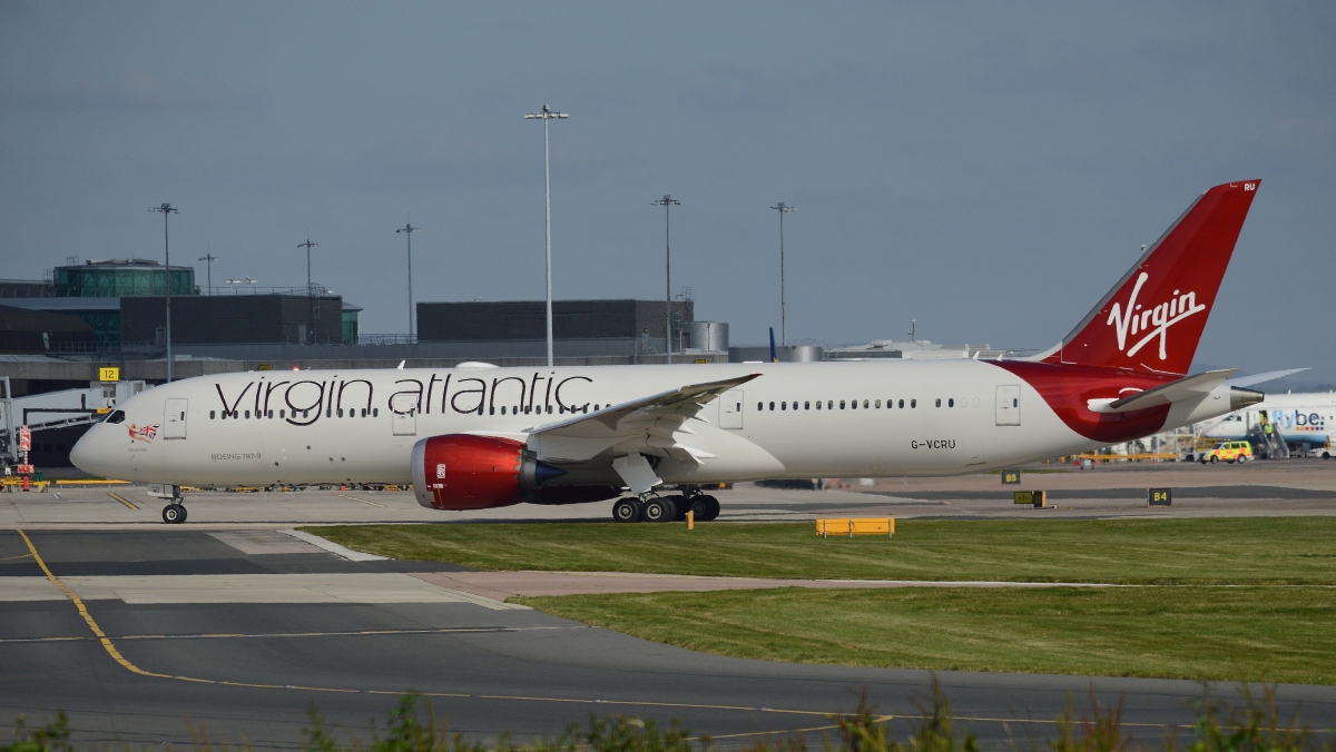 Rod's Aviation Photos: Manchester Airport 2015