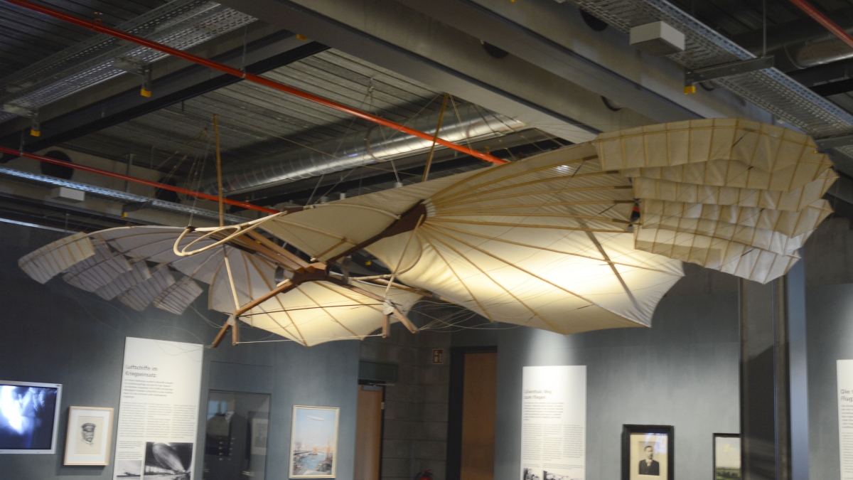 Rod's Aviation Photos: Berlin tour 2016: Berlin Museum of Technology