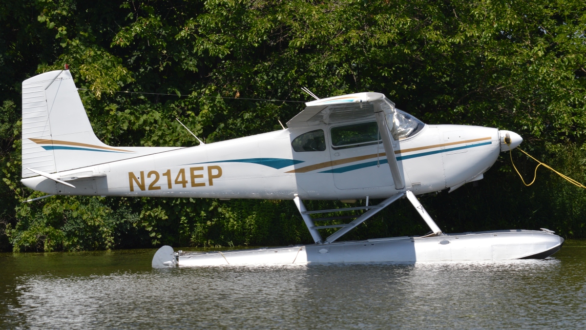 Rod's Aviation Photos: EAA AirVenture 2014, Oshkosh Aircraft Ble - Ces